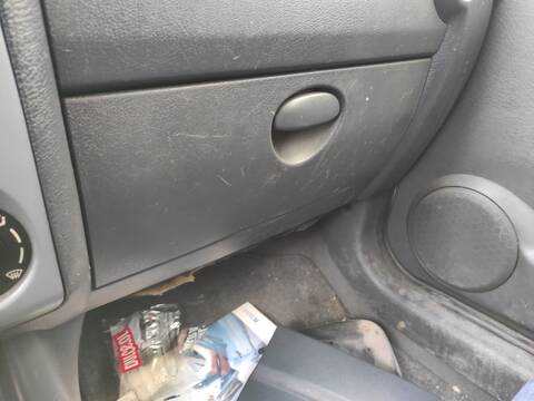 Guantera Peugeot Partner 9HW