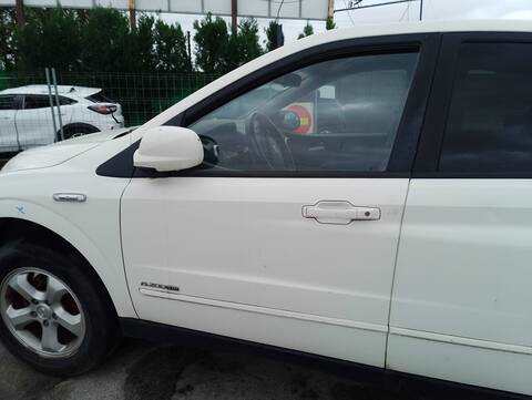 Foto 4ª: Puerta Delantera Izquierda Ssangyong Actyon 200 XDI 141CV 104KW [D20DT] (2009)