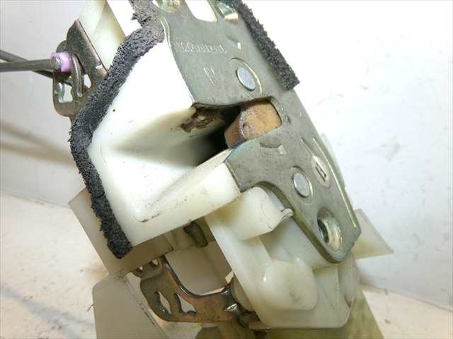 Foto 2ª: Cerradura Puerta Delantera Derecha Honda Jazz 1.4 G 2002-2008 [L13A1] (2006)