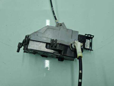 Foto 3ª: Cerradura Puerta Trasera Derecha Peugeot 3008 PREMIUM 120CV 88KW [5FW] (2009)