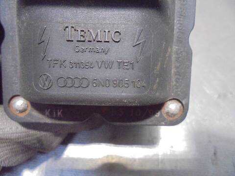 Foto 3ª: Modulo Encendido Volkswagen Polo 1.4 BERLINA 60CV 44KW [AEX/APQ] (1999)