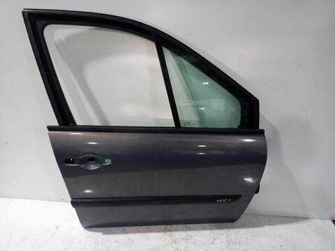 Foto 2ª: Puerta Delantera Derecha Renault Scenic AUTHENTIQUE 86CV (2003)