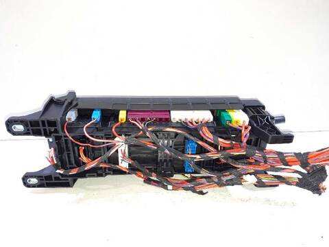 Foto 3ª: Caja Reles Fusibles Mercedes Vito 2.1 CDI CAT 136CV 100KW (2014)