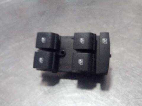 Botonera Elevalunas Opel Meriva ESSENTIA 101CV 74KW