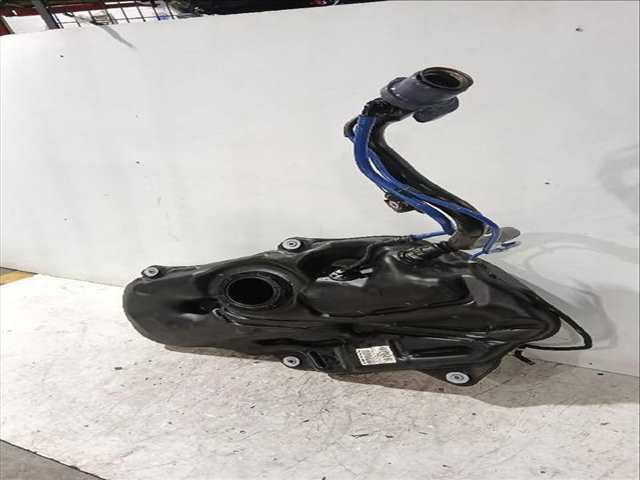 Foto 2ª: Deposito de Combustible Toyota Corolla 1.8 VVTI HYBRID ZWE219) HATCHBACK 140CV [2ZR-FXE] (2018)