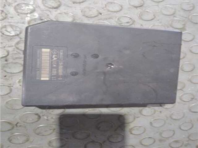 Caja Reles Fusibles Renault Megane 1.5 AUTHENTIQUE [1.5 LTR. - 63 KW DCI DIESEL CAT] III BERLINA 5P (2008-_)