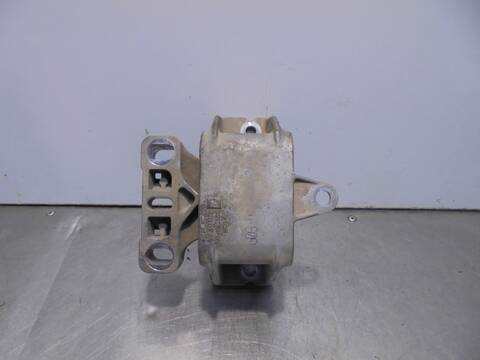 Soporte Motor Volkswagen Bora CONCEPTLINE BERLINA 90CV 66KW
