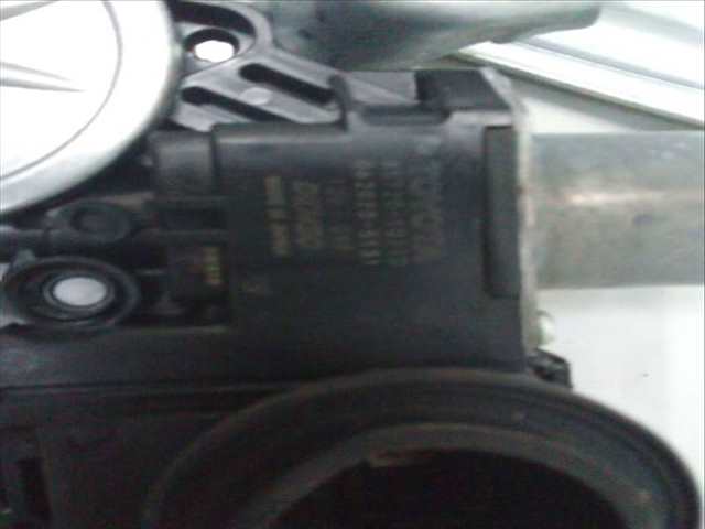 Foto 4ª: Elevalunas Eléctrico Trasero Derecho Toyota CHR 1.8 HYBRID ZYX10_ ZYX11_) 122CV 90KW [2ZR-FXE] (2023)