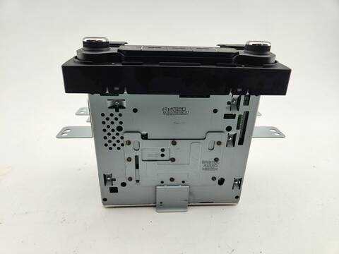 Foto 3ª: Sistema Audio Radio CD Kia Rio CONCEPT 86CV 63KW [G4LA] (2013)