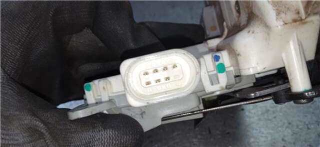 Foto 3ª: Cerradura Puerta Delantera Izquierda Audi A1 1.4 AMBITION [1.4 LTR. - 90 KW 16V TFSI] [CAXA]