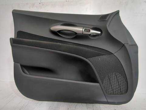 Tapizados Cartoneras Toyota Auris 1.33 DUAL-VVTI NRE150_) 101CV