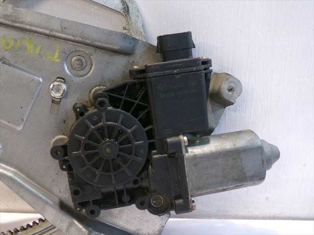 Foto 2ª: Elevalunas Eléctrico Delantero Derecho Opel Omega 2.5 TD 1994-2003 [25DT] (1995)