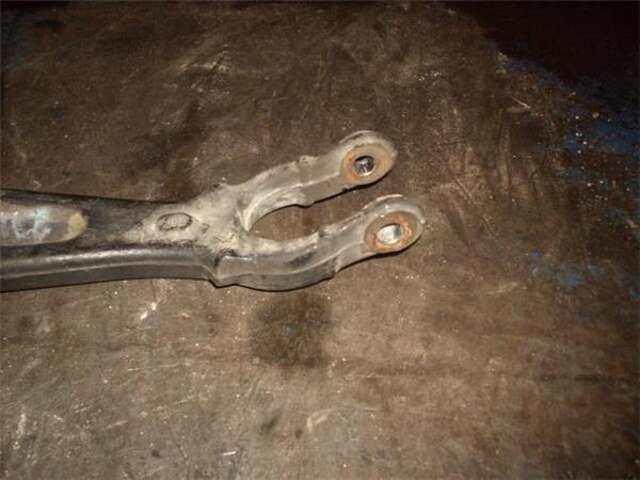 Foto 2ª: Brazo Suspension Delantero Izquierdo Peugeot 407 2.0 HDI 135 [RHR (DW10BTED4)]
