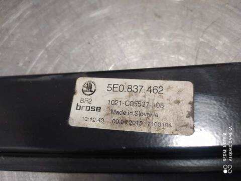 Foto 3ª: Elevalunas Eléctrico Delantero Derecho Skoda Octavia ACTIVE 105CV 77KW [CLH] (2015)