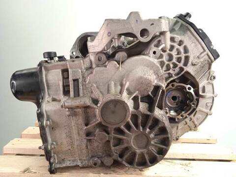 Foto 3ª: Caja Cambios Automatica Audi Q2 SPORT EDITION 150CV 110KW AUT. [CZE] (2017)