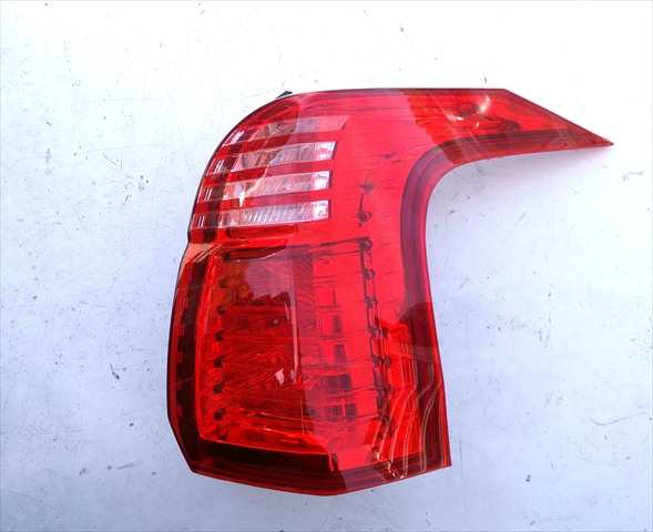 Piloto Trasero Derecho Peugeot 5008 1.2 G 2013-2016