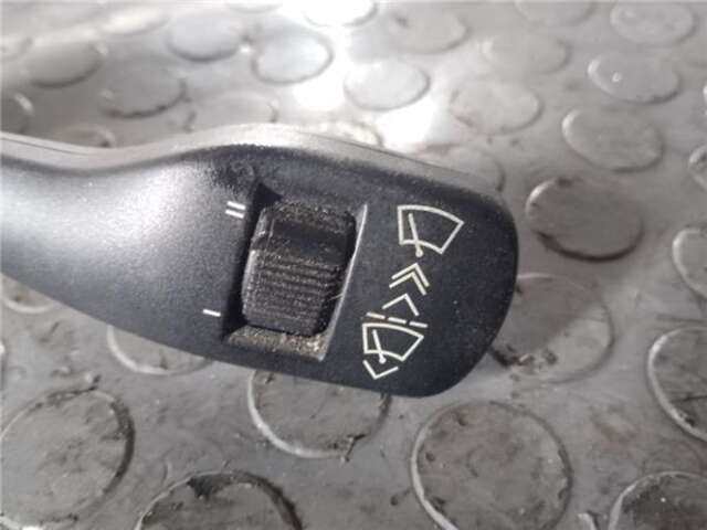Foto 2ª: Mando Multifuncion Bmw Serie 3 315 2.0 318D [2.0 LTR. - 85 KW DIESEL CAT (1951 CM3)] [M47 D20 (204D1)]