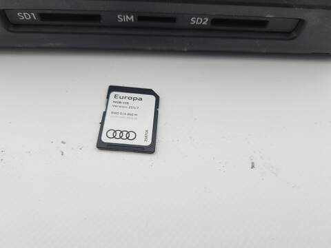 Foto 2ª: Sistema GPS Audi A4 ADVANCED EDITION AVANT 150CV 110KW [DEUA] (2017)