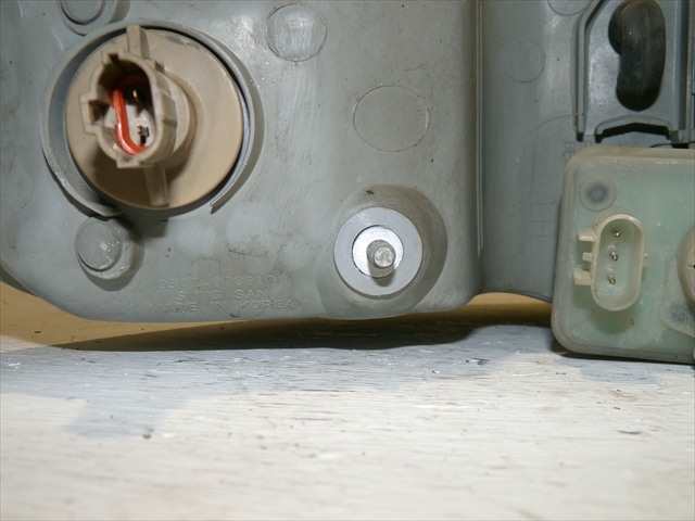 Foto 4ª: Faro Izquierdo Daewoo Nubira 1.6 G 1997-1999 [A16DMS] (1998)