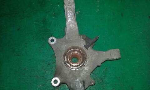 Foto 3ª: Mangueta Delantera Derecha Chrysler Voyager 2.5 CRD CAT 141CV 105KW [VM07C] (2000)