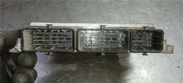Foto 3ª: Centralita Motor ECU Renault Clio 0.9T [H4BB408]