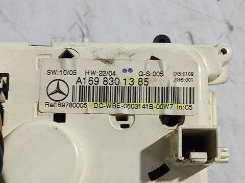 Foto 3ª: Mando Climatizador Mercedes Clase A 140 A 200 CDI 169.008) 140CV [OM640941] (2004)