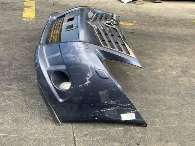Foto 3ª: Paragolpes Delantero Toyota Avensis 1.8 16V147CV 0CV [ZZR] (2009)