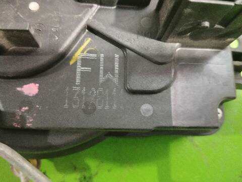 Foto 3ª: Cerradura Puerta Delantera Izquierda Opel Astra ESSENTIA 90CV [Z14XEP] (2004)