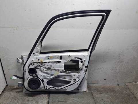 Foto 2ª: Puerta Delantera Derecha Suzuki SX4 2.0 DDIS TD 135CV 99KW [D20AA] (2013)