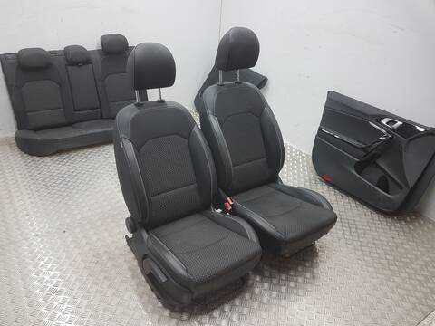 Foto 2ª: Juego Asientos Completos Kia Ceed CONCEPT (2018)