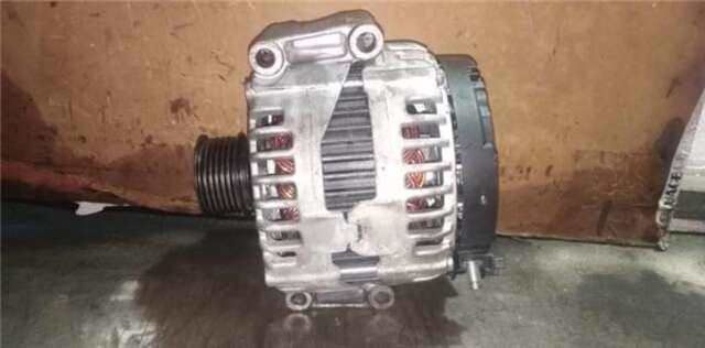 Foto 2ª: Alternador Mercedes Clase S 220 5.5 S 500 (221.071) [5.5 LTR. - 285 KW V8 CAT] [273968]