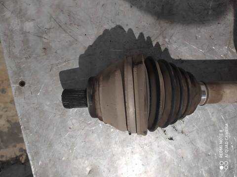 Foto 3ª: Transmision Delantera Derecha Volkswagen Passat TRENDLINE BERLINA 140CV 103KW (2005)