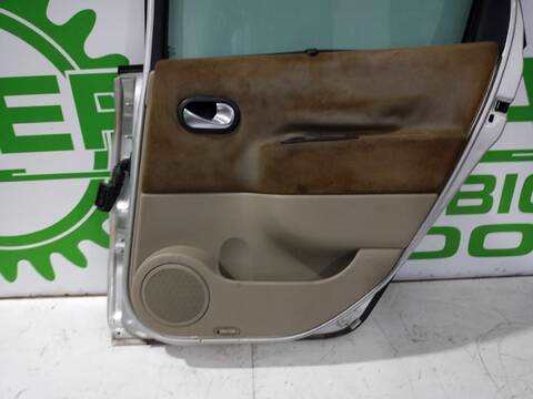 Foto 3ª: Puerta Trasera Derecha Renault Scenic 1.9 DCI DIESEL 131CV [F9Q818] (2003)