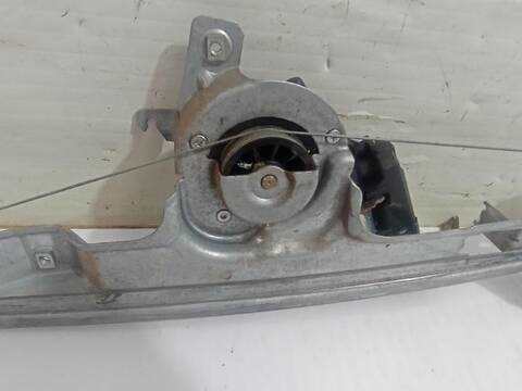 Foto 3ª: Elevalunas Eléctrico Delantero Derecho Renault Scenic GRAND CONFORT DYNAMIQUE 131CV [F9Q818] (2003)