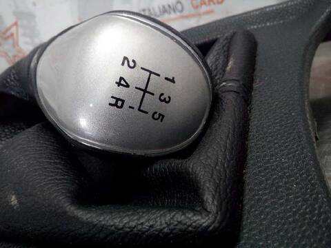 Foto 2ª: Palanca de Cambio Ford Fiesta TITANIUM 95CV 70KW [TZJA] (2012)