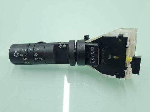 Mando Luces Nissan Qashqai ACENTA 4X4 131CV 96KW