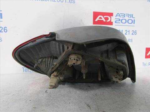 Foto 2ª: Piloto Trasero Derecho Toyota Yaris 1.4 D-4D 75CV 55KW [1ND-TV] (2005)
