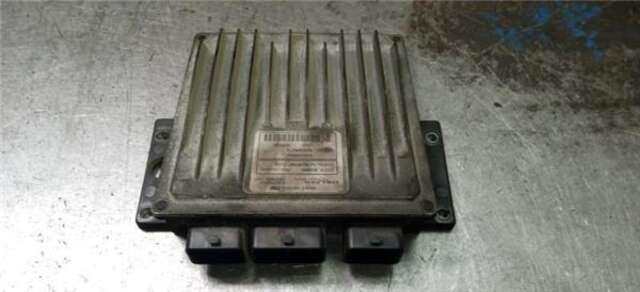 Foto 2ª: Centralita Motor ECU Renault Megane 1.5 CONFORT AUTHENTIQUE [1.5 LTR. - 60 KW DCI DIESEL] II CLASSIC BERLINA (2003-_) [K9KD722]