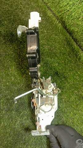 Foto 4ª: Cerradura Puerta Trasera Derecha Toyota 4 Runner 3.0 T DIESEL (1993)