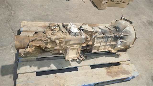 Foto 3ª: Caja Cambios Mitsubishi L200 2.5 D [4D56T] (2001)