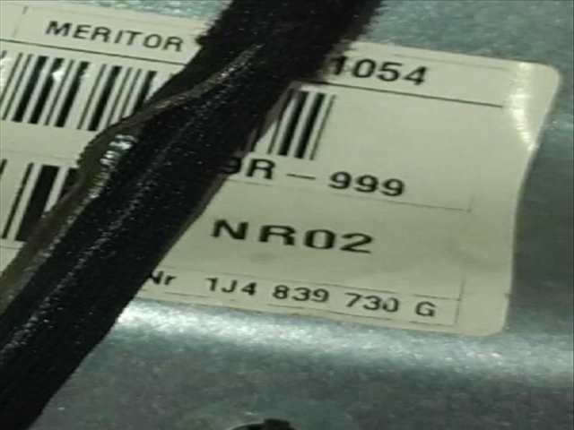 Elevalunas Manual Trasero Derecho Volkswagen Golf 1.9 TDI 101CV