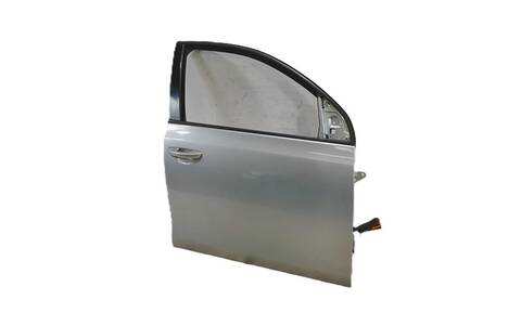 Foto 3ª: Puerta Delantera Derecha Volkswagen Golf CAYB (2010)