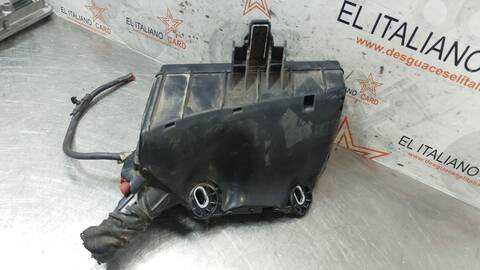 Foto 2ª: Caja Reles Fusibles Audi A3 AMBIENTE 110CV 81KW [CRK] (2014)