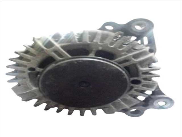 Foto 2ª: Alternador Volkswagen Golf 1.9 TDI (2003)