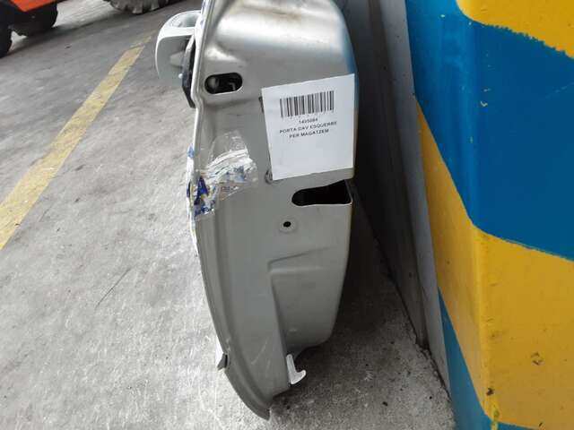 Foto 2ª: Puerta Delantera Izquierda Bmw Serie 3 315 3.0 DI204CV COUPE 0CV [306D2] (2004)