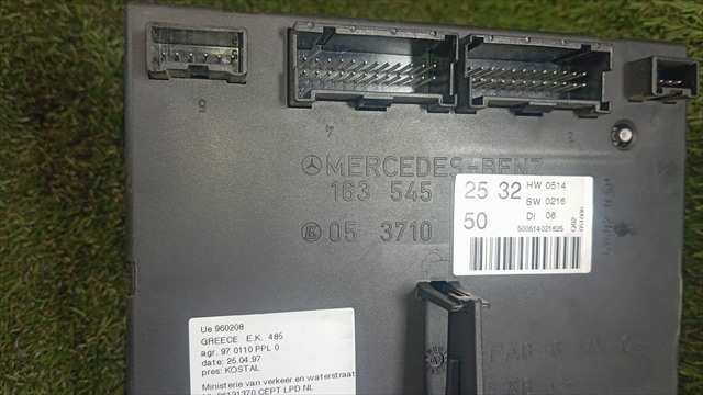Foto 3ª: Caja Reles Fusibles Mercedes Clase ML 270 2.7 D DCI [612963] (2000)