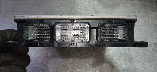 Foto 3ª: Centralita Motor ECU Kia Carnival 2.9 TD [J3]