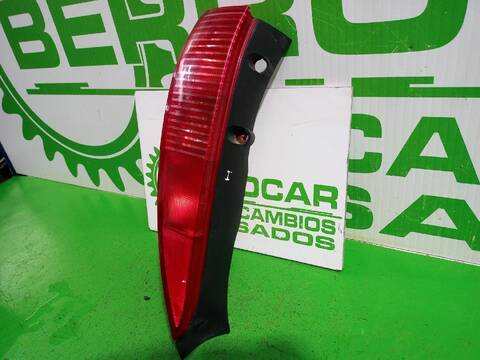 Foto 3ª: Piloto Trasero Izquierdo Citroen C5 2.0 HDI 109CV [RHZDW10ATED] (2001)