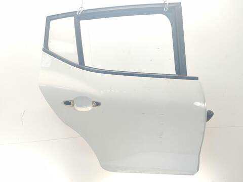 Foto 2ª: Puerta Trasera Derecha Dacia Sandero 1.0 TCE 90 91CV [H4D 470] (2021)
