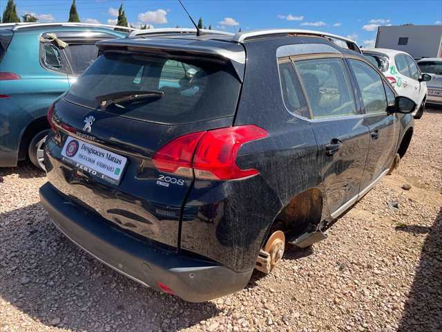Foto 4ª: Paragolpes Trasero Peugeot 2008 1.2 G 110cv [HN01] (2015)